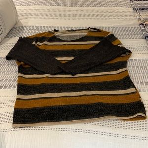 Eclipse sweater